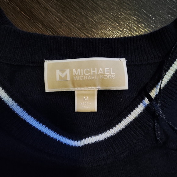 Michael Kors long sleeve - Picture 2 of 3